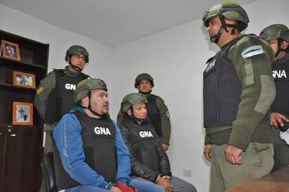 Llegaron a la Argentina los dos narcos expulsados de Paraguay