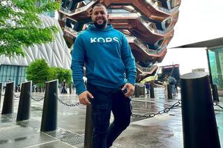 Empezó de cero en EE.UU. y hoy es uno de los más influyentes en su rubro en Florida