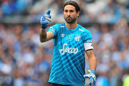 Llegó al Decano en 2012 y se quedó 10 años, casi siempre con la cinta de capitán