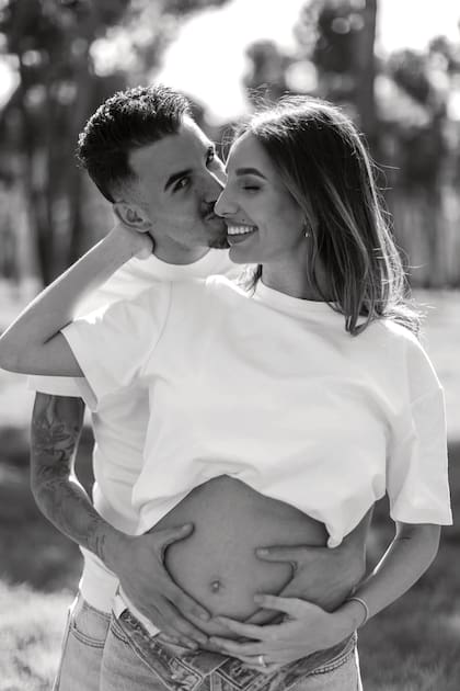 “Llevo desaparecida cuatro meses
por la razón más bonita del mundo. (…) No
sabéis las ganas que tenía de dejar de guardar
el secreto”, publicó Luna Serrat en su cuenta de Instagram tras dar a conocer la feliz noticia