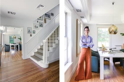 Clásica en este tipo de casas, la escalera alfombrada con baranda de madera que surge del hall de entrada. Está junto al comedor donde Victoria muchas veces trabaja.