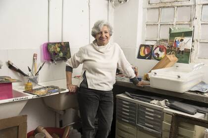 "Lo aprendido, lo transitado me dio la oportunidad de hacer foco en lo que entiendo hoy como más urgente: facilitar las condiciones para el desarrollo de las prácticas artísticas contemporáneas", dice Romay