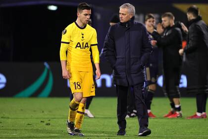 Lo Celso tuvo un breve momento de regularidad con José Mourinho, pero el cambio de entrenadores en Tottenham afectó seriamente sus minutos