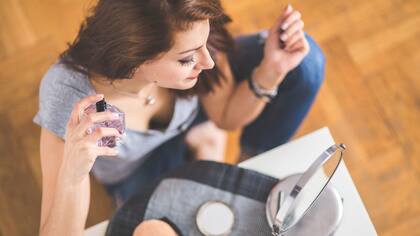 Lo más actual para arrancar el día es un perfume frutal floral con notas cítricas como bergamota y mandarina