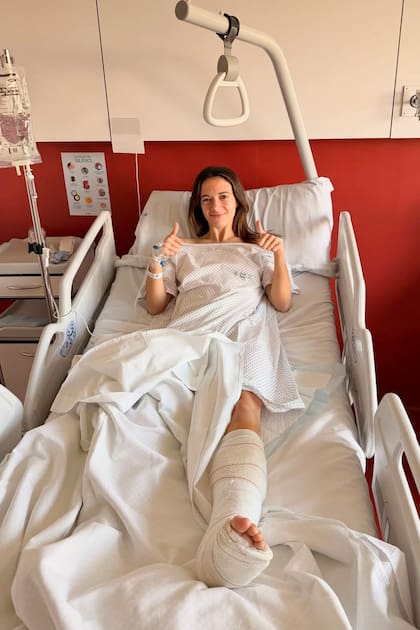 Lo peor ya pasó y Aitana se recupera de una fractura de peroné; estima que en dos meses y medio estará de regreso en Barcelona