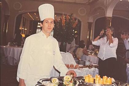 “Lo que aprendí en España es la constancia con el trabajo, el respeto al trabajo que (en este rubro) en Argentina es difícil de encontrar. Tener a tan buenos referentes te enseña a trabajar de manera profesional, ordenada, esforzándose mucho, y cultivando mucho respeto”.