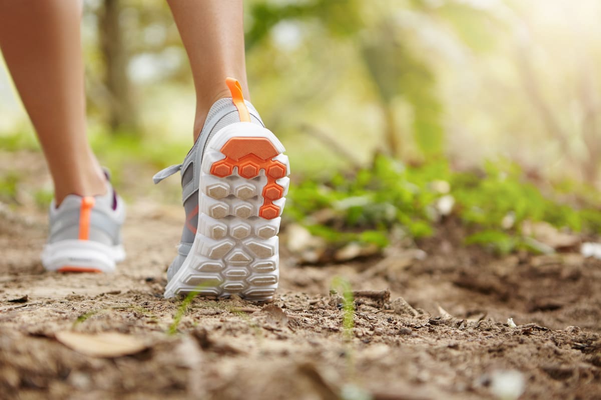 ¡Adiós a los 10.000 pasos! Descubre la 'Caminata Japonesa': El secreto para un corazón sano y una rutina exprés