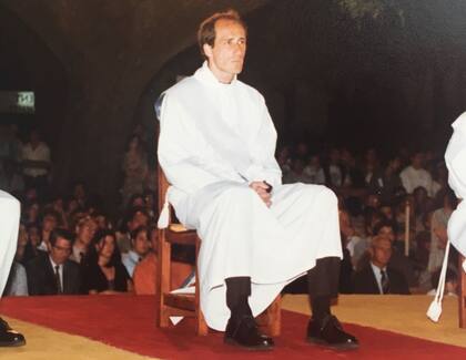 "Lo que disfrutaba a fondo era celebrar la misa junto con confesar" ,dice Mariano.