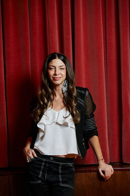 "Lo que pude haber denunciado también me lo callé por miedo, miedo a perder trabajo y porque preferí sanarlo en terapia y puertas adentro o encarando a la persona", dice sobre las situaciones laborales incómodas que atravesó a lo largo de su carrera