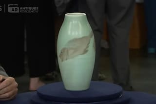 Heredó de sus padres un viejo jarrón que podía valer 7.500 dólares, pero casi lo vende por monedas