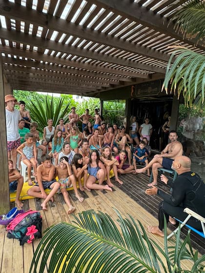 Lo suyo no es ayudar a profesionales a mejorar la técnica o lograr maniobras más audaces