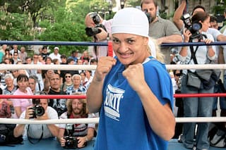 "Locomotora" Oliveras: un ser angelado, un torbellino arriba del ring y la vocera de los desesperanzados