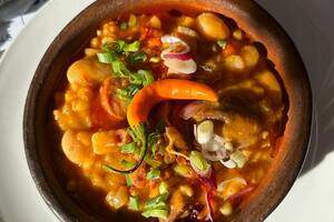 Locro en El Santa Evita - Semana de Mayo