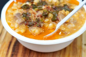 Locro, empanadas y pastelitos en Sabores de la Patria: cuándo y dónde es y por cuánto se puede comer