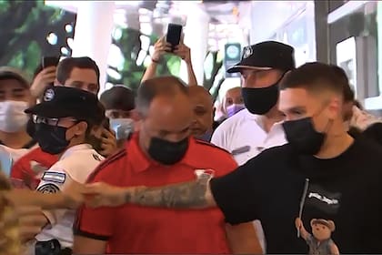 Locura en River por la llegada de Juanfer Quintero