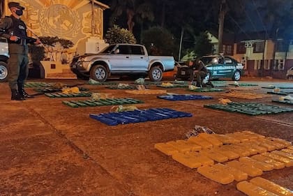 Uno de los cargamentos de estupefacientes secuestrados a la banda de Rojas