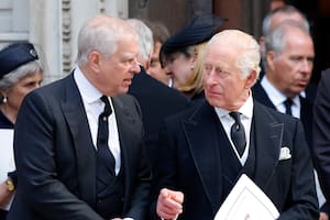 Carlos III se ofrece a colaborar con la policía que investiga a su hermano Andrés por presunta filtración de de datos de Estado