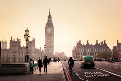 Londres pertenece al grupo de ciudades que exigen los ingresos anuales más altos para los inquilinos solos
