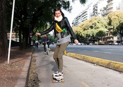 Longboards, otro integrante de la vida en la bicisenda