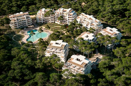 LOOM Forest Village refleja el crecimiento sostenido de Pinamar.