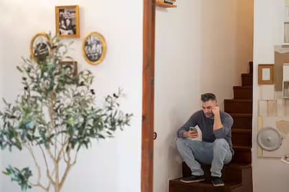 Lorente, en la casa de García Lorca en Almería, que funciona como hotel temático