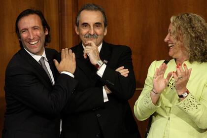 Moreno, Beatriz Paglieri y el ministro de Economía, Hernán Lorenzino