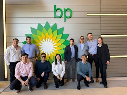 Los 10 jóvenes seleccionados continuarán trabajando en un proyecto colaborativo destinado a identificar buenas prácticas aplicables a las compañías que impulsan la iniciativa