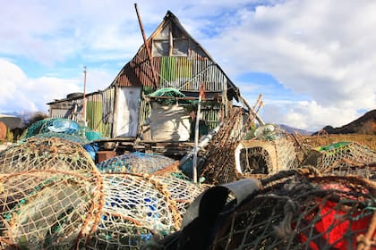 Típica casa de un pescador artesanal centollero en Puerto Almanza