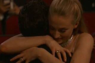 Premios Emmy 2019: el emotivo abrazo de Kit Harington y Sophie Turner