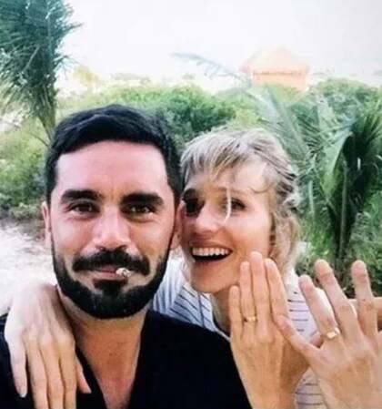 Los padres de Eloy y Alfonsina se casaron en secreto en una romántica boda celebrada en México