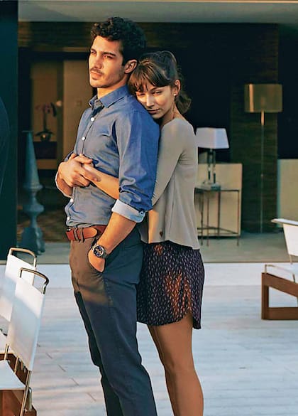 Los actores se conocieron en 2016 mientras grababan la serie española "La embajada".