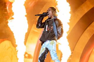 Demandan a Travis Scott por "negligencia grave" en el festival en el que murieron 8 personas