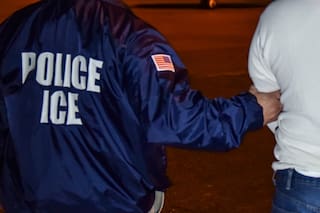 El operativo masivo del ICE en Florida con migrantes mexicanos y centroamericanos detenidos