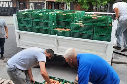 Los agricultores de la zona son quienes donan los excedentes que tienen de sus producciones frutihortícolas