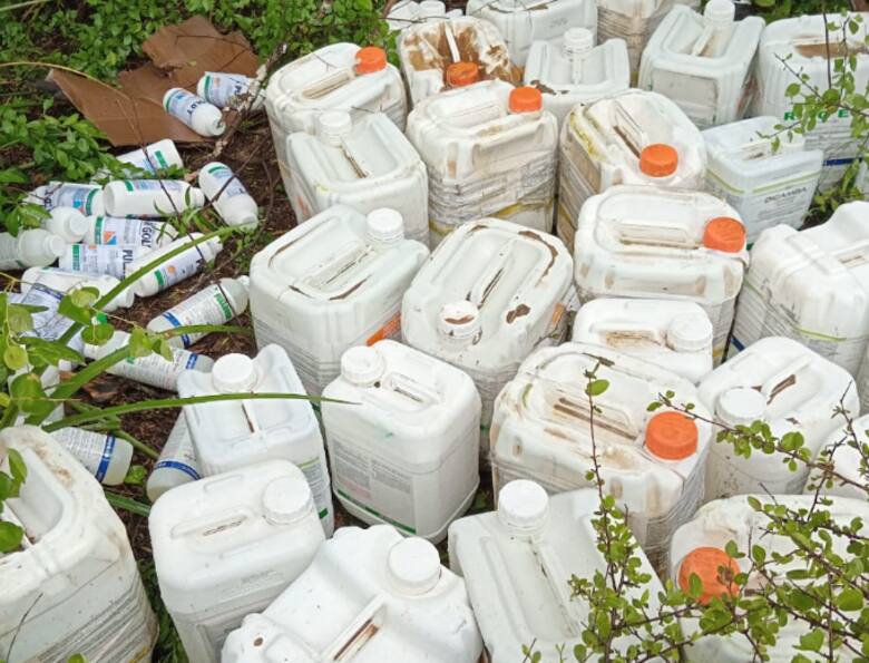 los-agroquimicos-estaban-a-la-vera-del-camino-QNRQW5JUZJEE5J6YZRFFLPGANM