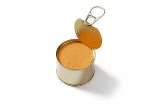 ¿Qué tiene el paté además de hígado?