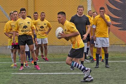 Los All Blacks y los Espartanos compartieron un entrenamiento en el Penal San Martín