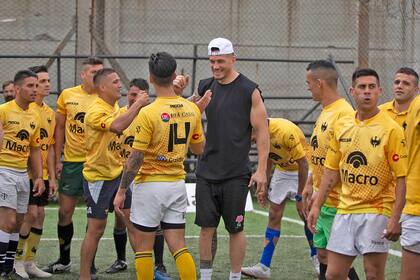 Los All Blacks y los Espartanos compartieron un entrenamiento en el Penal San Martín