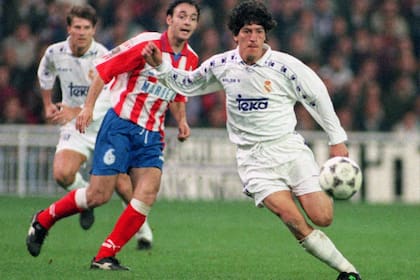 Los años en Real Madrid, a puro gol en la Casa Blanca; en la temporada 1994/95, rumbo al título, convirtió 28, la mejor cosecha de su carrera en un año