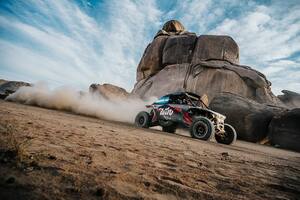 Los argentinos Nicolás Cavigliasso y Valentina Petegarini son protagonistas en la categoría Challenger del Dakar 2025