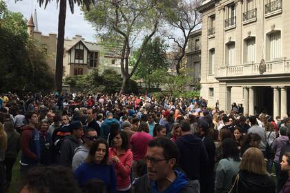 Los argentinos residentes votaron en Santiago de Chile