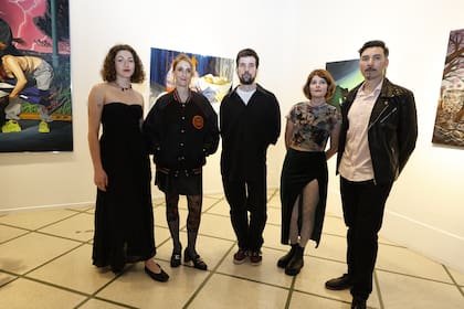 Los artistas Lucía Erijimovich, Tiziana Pierri, Nazareno Arnaldo Pereyra, Majo Caporaletti y Ale Moreyra