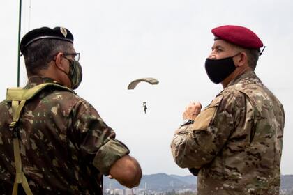 Los ascensos de los oficiales superiores de las Fuerzas Armadas están detenidos en el Senado