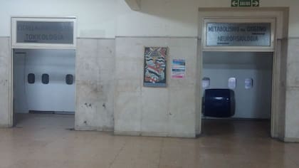 Los asientos del aula son de un avión Boeing, adquiridas por el profesor en internet