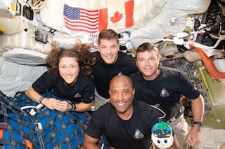 Victor Glover, piloto del Artemis II: “Se sintió como si te lanzaras de espaldas desde un rascacielos”