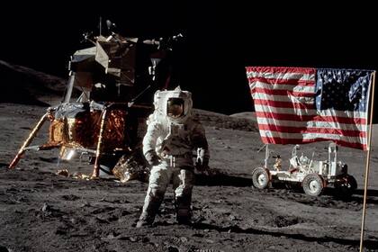 Los astronautas del Apolo 11 inspiraron a Enrique Febbraro a celebrar la amistad en la fecha de su alunizaje 