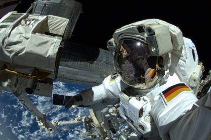 Los astronautas desvelan a qué huele el espacio