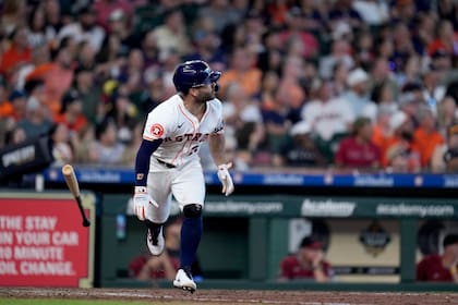 Los Astros de Houston participaron en varias Series Mundiales en un corto periodo y en 2017 lograron su primer título al vencer a Los Ángeles Dodgers (AP Photo/Eric Christian Smith)