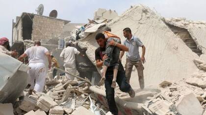 Los ataques con las llamadas bombas de barril causan estragos en la batalla por Alepo, la mayor ciudad siria