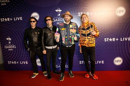 Los Auténticos Decadentes, en la alfombra roja de los Premios Gardel 2022